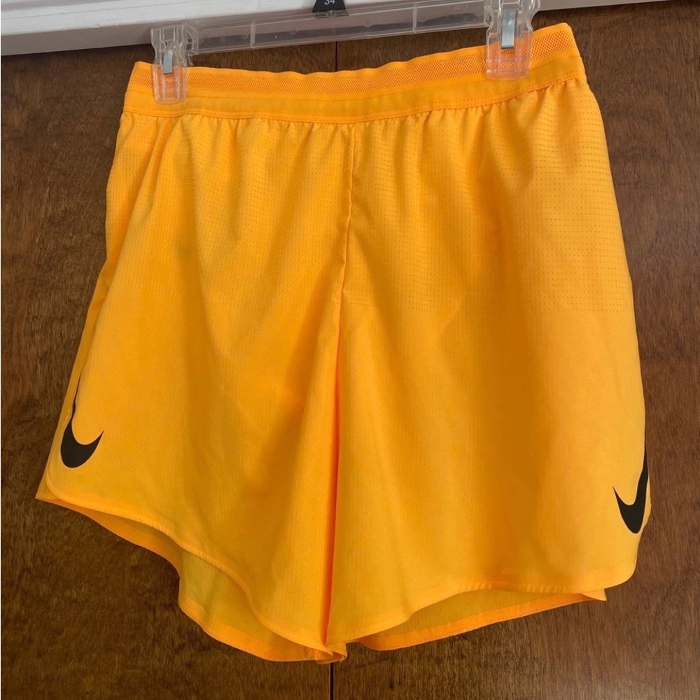 Nike Aeroswift shorts